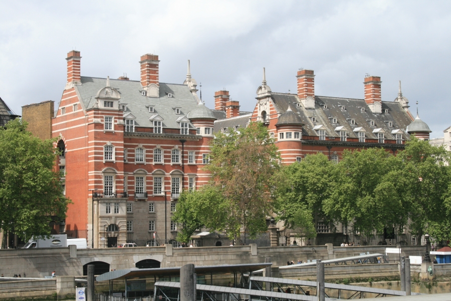 Londonian Adventures : Introduction