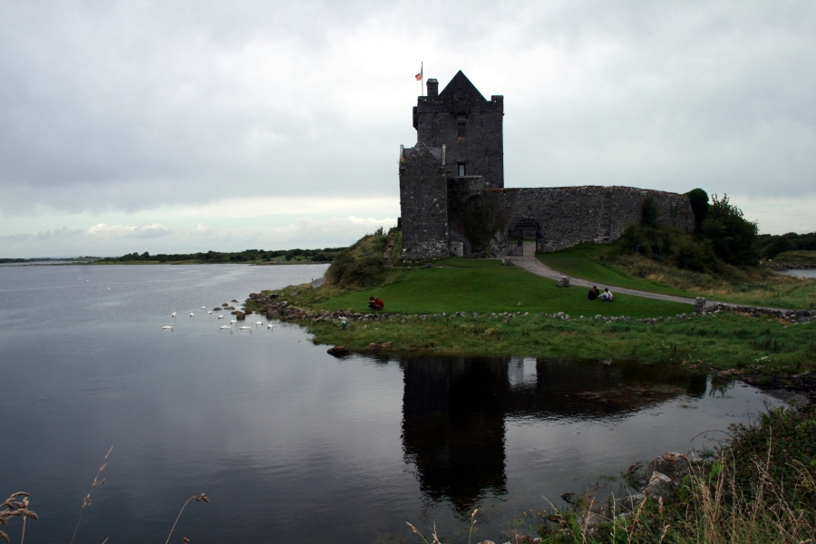 Dunguaire Castle